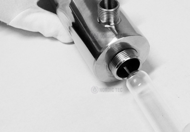 Installation du tube pour la lampe UV Nordic Tec